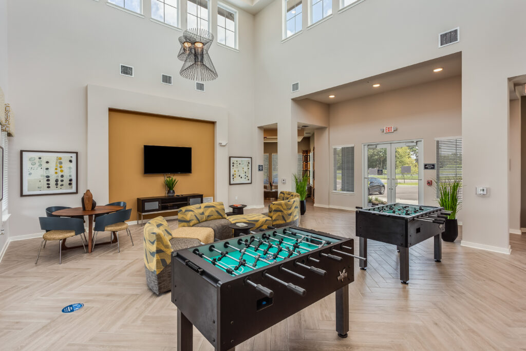 Oaks at Lakeside Bradenton, FL Housing Trust Group